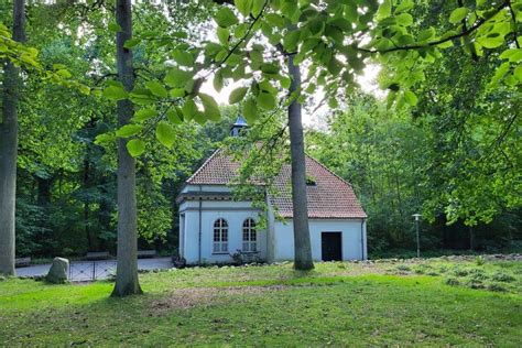 De Hjerneløses Kirkegård Traditional Cache